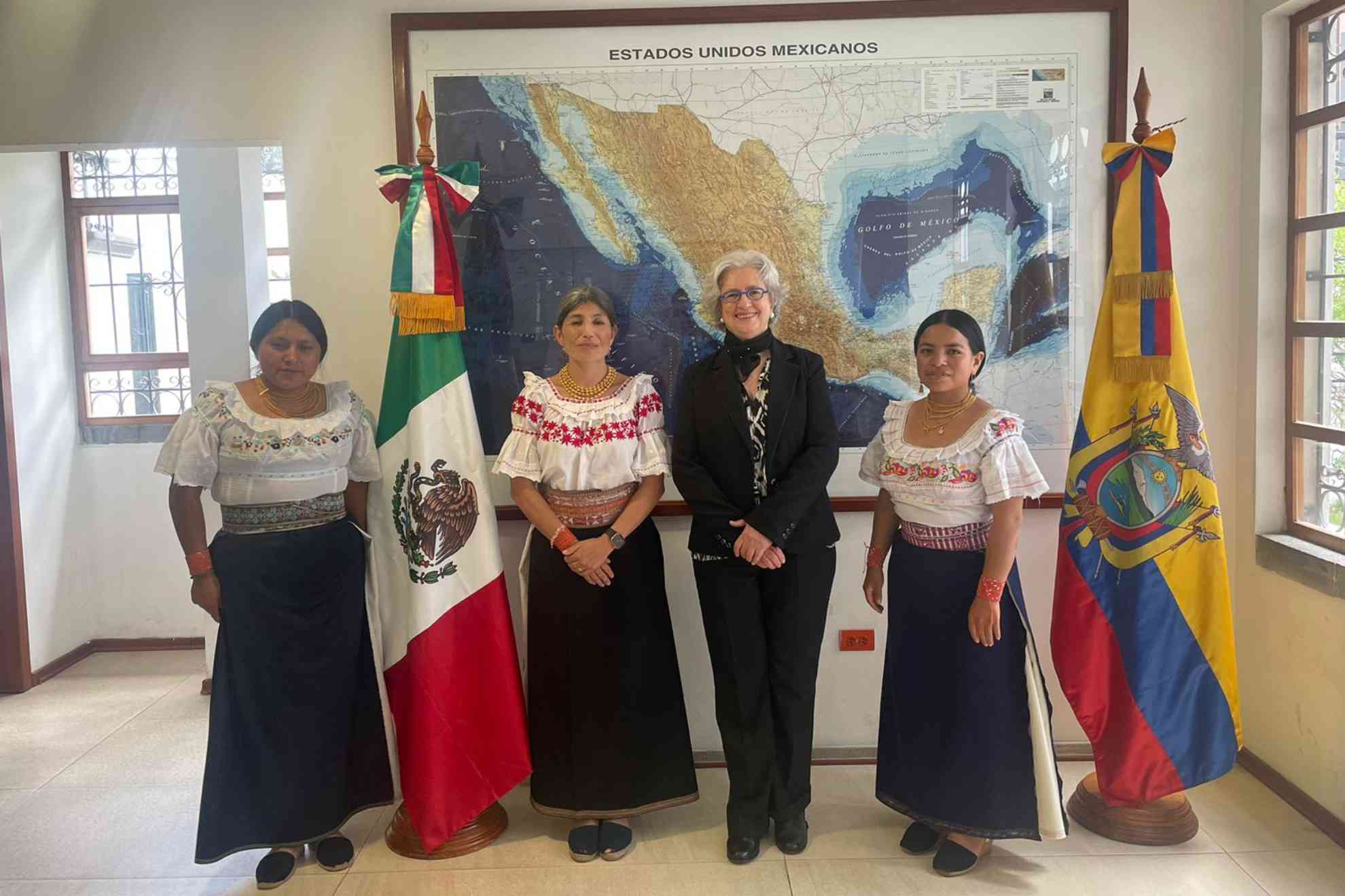 SRE lamenta expulsión de embajadora de México en Ecuador; ministro Roberto Canseco quedará al frente 17122778473920