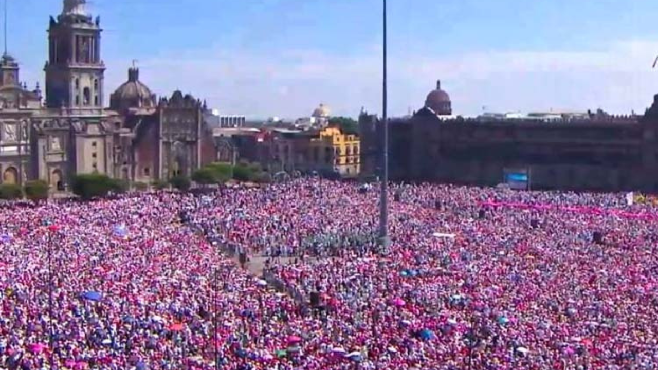 Marea Rosa: Profesores de la CNTE permiten instalación del temple en el Zócalo Miniaturas-2-1