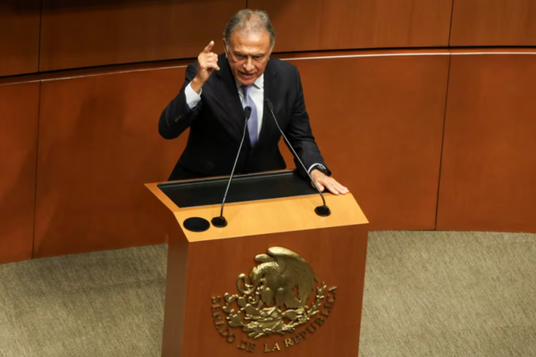 Miguel Ángel Yunes Linares defiende su postura sobre la reforma judicial y niega traición a la patria Imagen página web