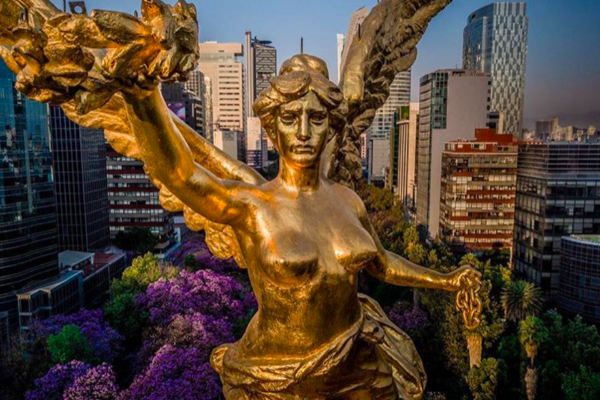 ¡Falsa Alarma!: El Ángel de la Independencia se mantiene intacto, pese a rumores virales Imagen página web