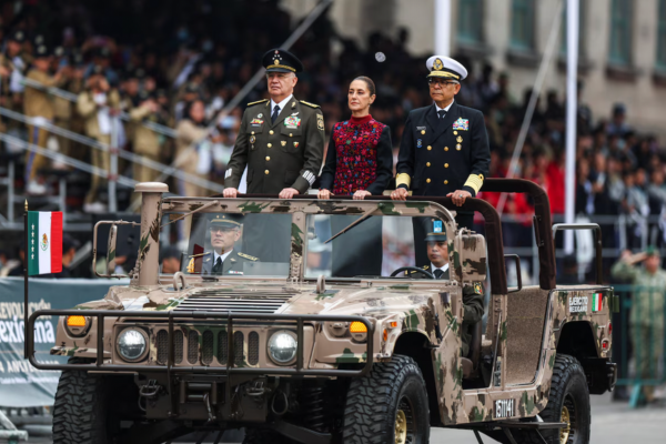 Histórico Desfile del Día de la Revolución: Sheinbaum Lidera Celebración del 114° Aniversario Imagen página web