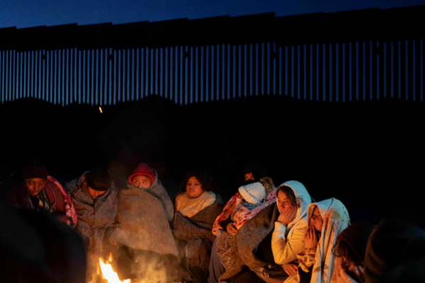 Trump anuncia despliegue militar en frontera con México para frenar migración irregular Imagen página web