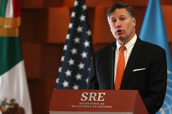 Christopher Landau: Visas de Los Alegres del Barranco revocadas Imagen página web