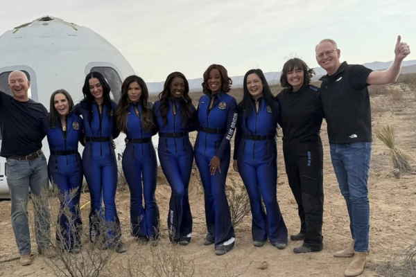 Primera tripulación femenina completa de Blue Origin en 2025