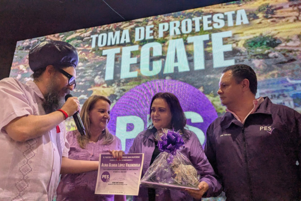 César Hank Inzunza toma protesta a la nueva dirigencia del PES BC en Tecate Imagen página web
