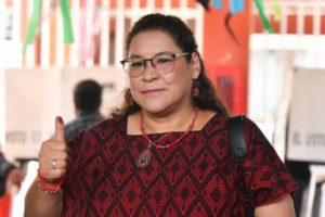 Lenia Batres
