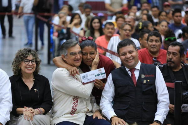 Entrega de tarjetas de Pensión para el Bienestar a Personas con Discapacidad