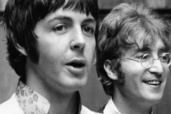 Paul Mccartney y John Lennon
