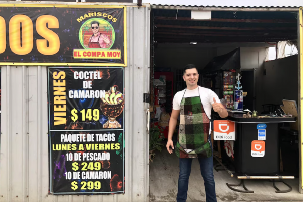 Joven cierra su negocio de mariscos en Ensenada por extorsión y cobro de piso Imagen página web (2)