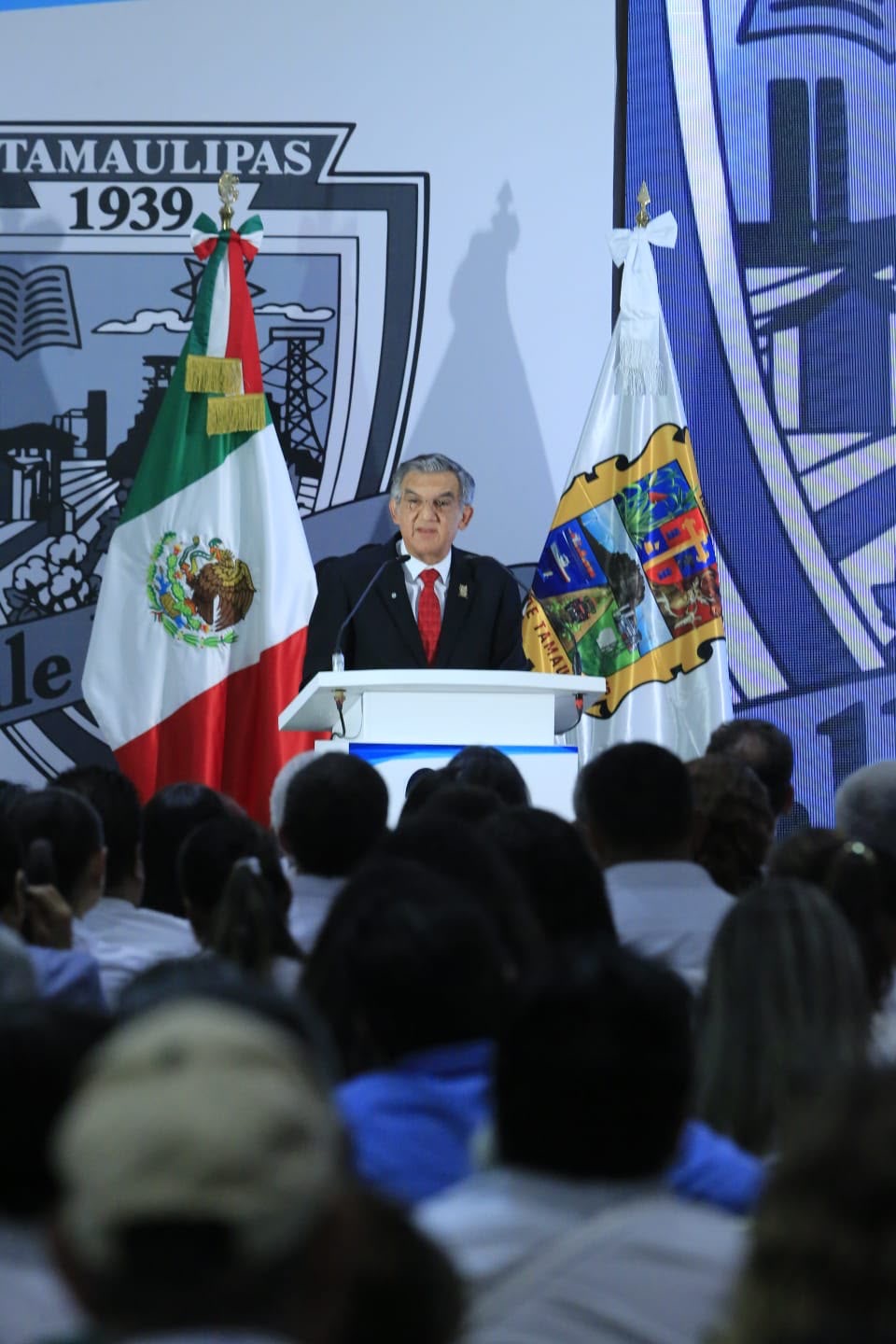 Américo Villarreal durante un acto público de rendición de cuentas en Tamaulipas