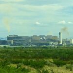 Vista horizontal de la planta de Altos Hornos de México en Monclova, Coahuila