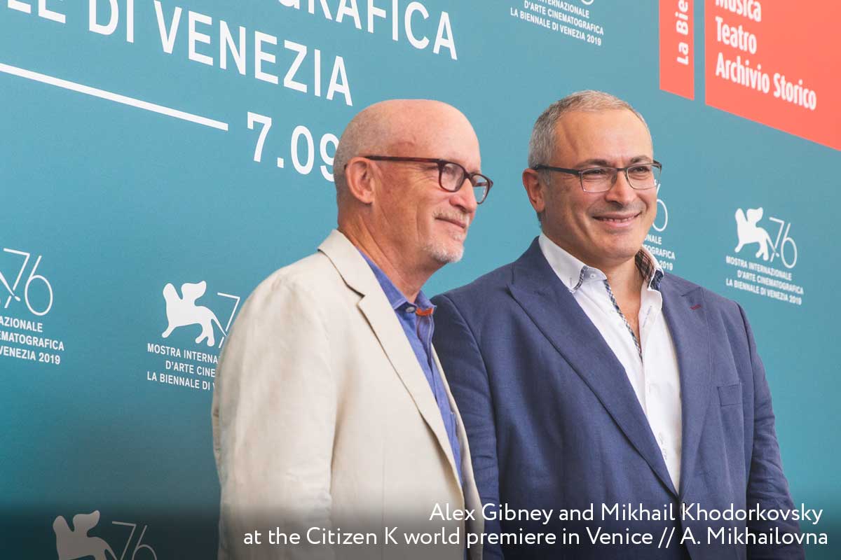 El director Alex Gibney durante una presentación en el Festival de Cine de Venecia