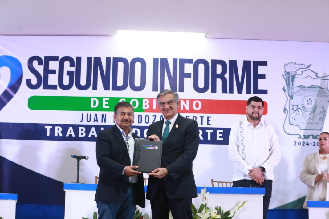 El gobernador Américo Villarreal durante una visita de trabajo al municipio de Méndez, Tamaulipas
