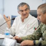 Tamaulipas reduce 16.7% el promedio diario de homicidios dolosos El gobernador Américo Villarreal durante una reunión de coordinación en seguridad