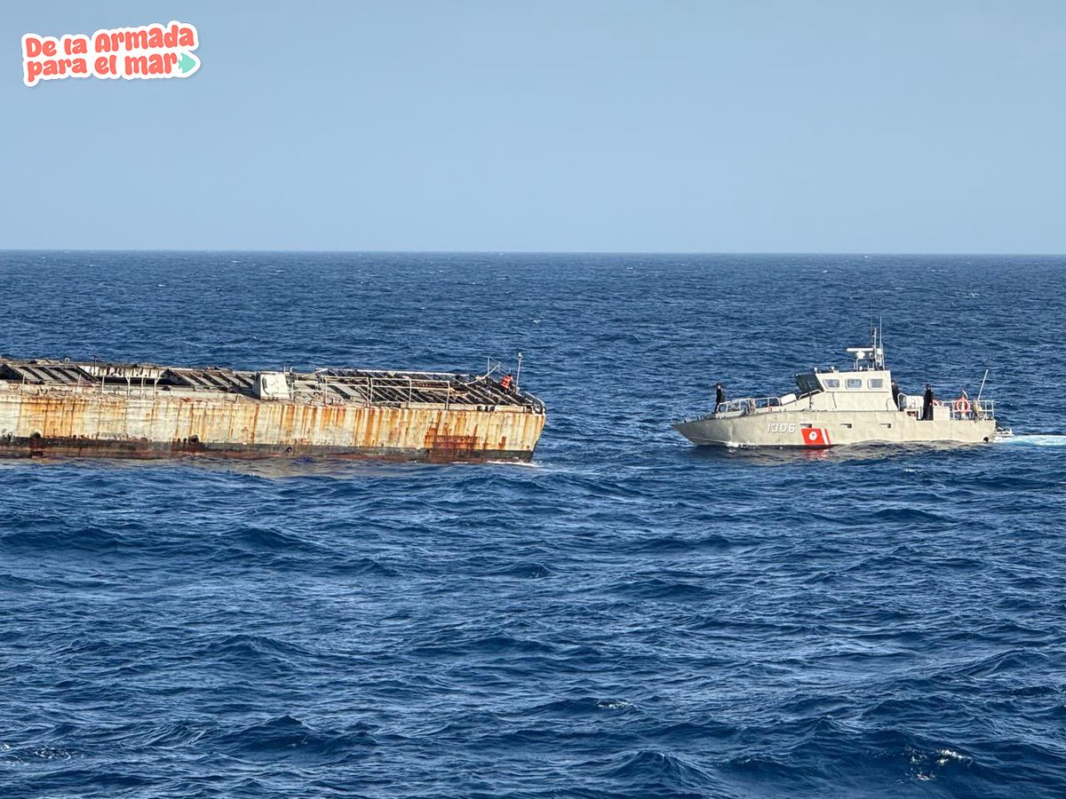 Embarcación de la Marina destinada al Sistema Arrecifal Artificial de Tamaulipas