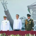 Américo Villarreal preside el desfile cívico-militar por la Independencia en Ciudad Victoria