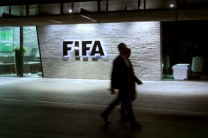 Ligas europeas amplían denuncia contra FIFA por calendario del futbol femenil