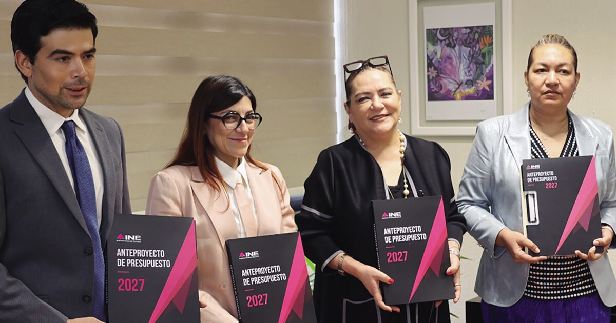 Consejeras y consejeros del INE presentan el anteproyecto de presupuesto para 2027