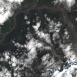 Imagen satelital del valle del río Trishuli tras las inundaciones de Nepal de agosto de 2026