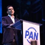 Jorge Romero habla ante militantes del Partido Acción Nacional