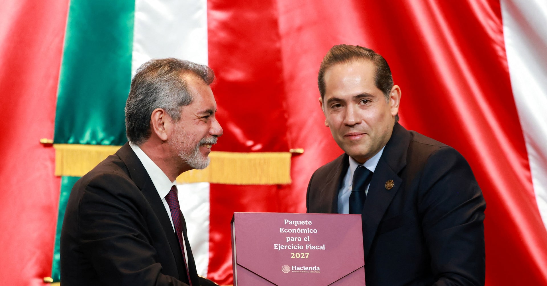 El secretario de Hacienda presenta el proyecto de Paquete Económico 2027 de México
