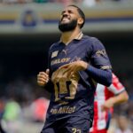 Jugador de Pumas durante el partido ante Atlético de San Luis en Ciudad Universitaria