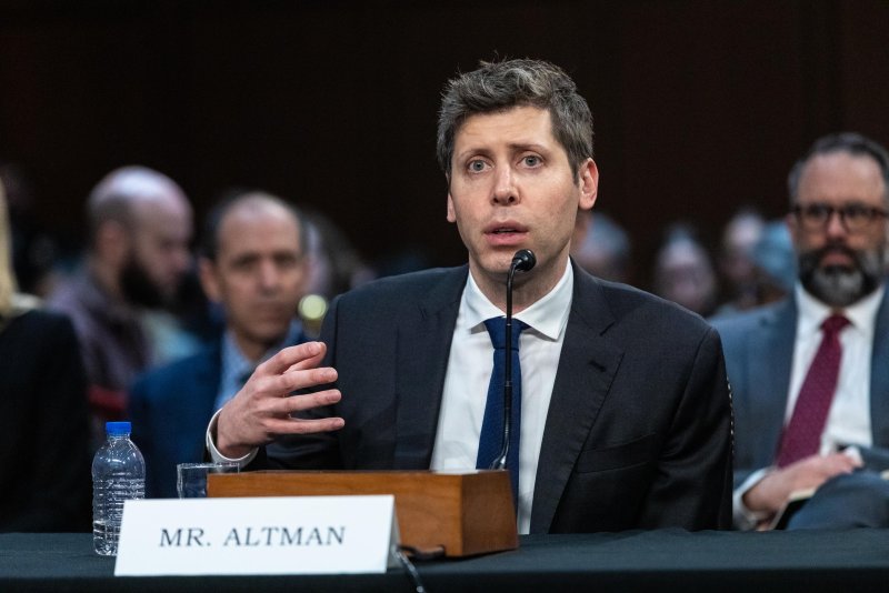 Sam Altman durante una comparecencia ante legisladores en Estados Unidos