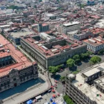 Juez suspendido acusa presión política del nuevo tribunal Vista aérea de la Suprema Corte de Justicia de la Nación en Ciudad de México