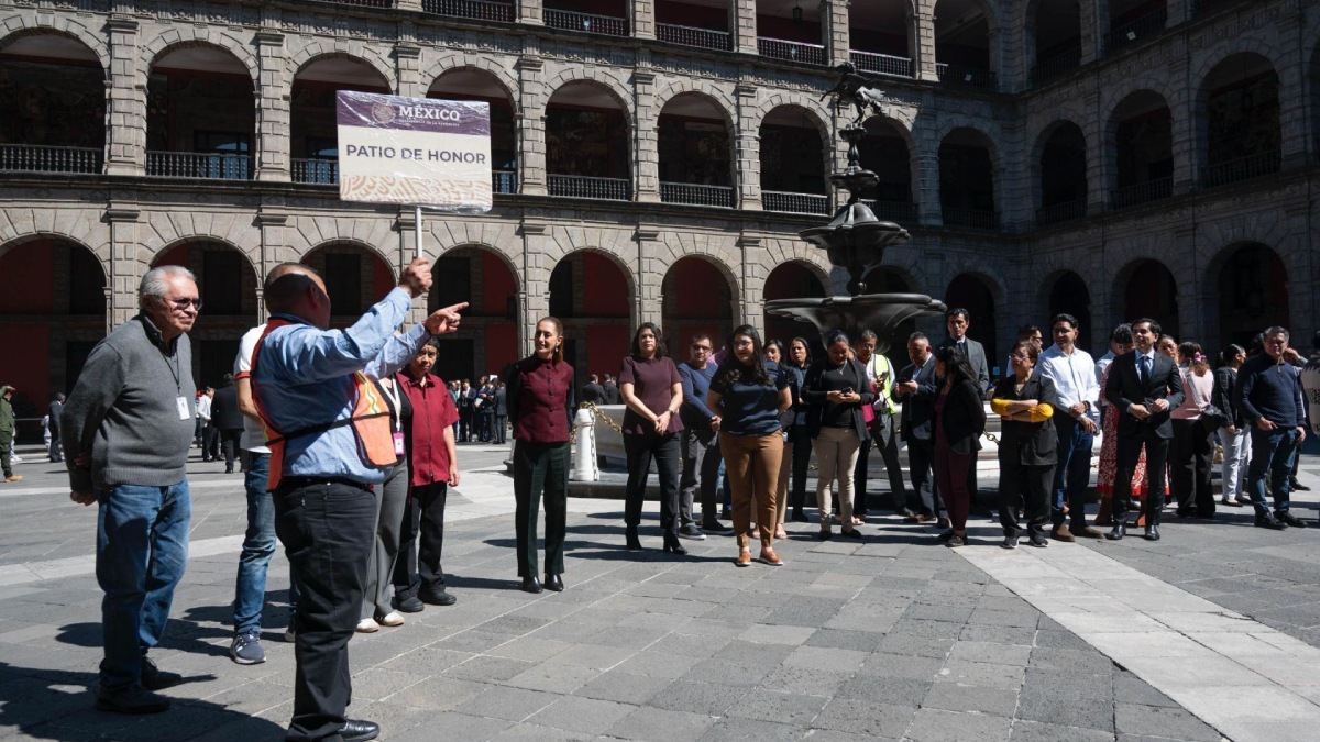 Personal participa en el Simulacro Nacional 2026 en el Patio de Honor de Palacio Nacional