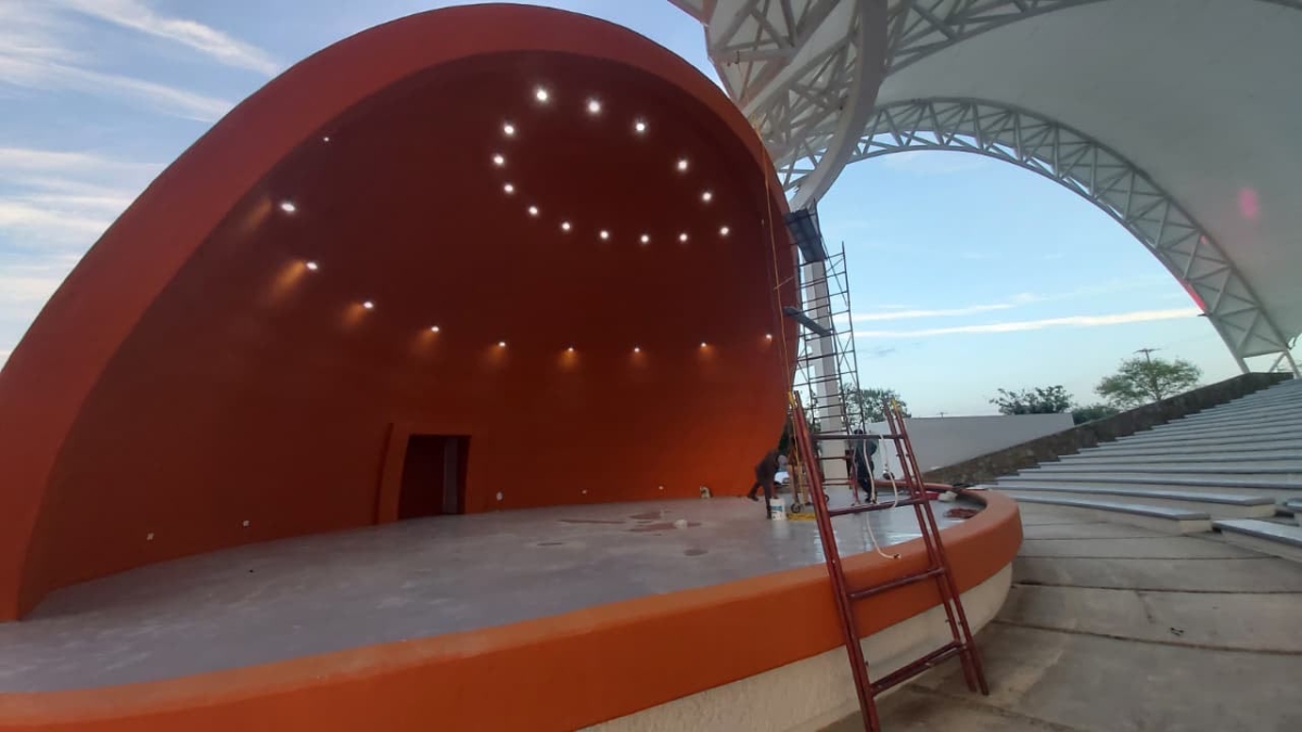 Concha Acústica renovada de la Unidad Deportiva Siglo XXI en Ciudad Victoria