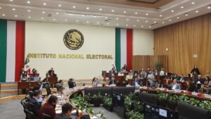 Taddei se queda mientras ASF investiga contratos del INE