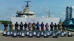 Decomiso de cocaína deja seis detenidos frente a Oaxaca
