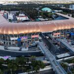 GP de México 2026: horarios y el desafío de la altitud Vista aérea del Autódromo Hermanos Rodríguez y el Estadio GNP Seguros en Ciudad de México, en agosto de 2025.