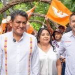 Irineo Molina, detenido por presuntos pagos de 23 mdp Irineo Molina, con camisa bordada, durante un acto de Movimiento Ciudadano en octubre de 2026.