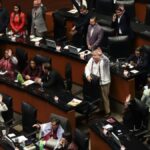 Senadores durante la votación de la reforma llamada Ley Antimemes