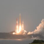 Cohete H3 despega desde Tanegashima durante un lanzamiento