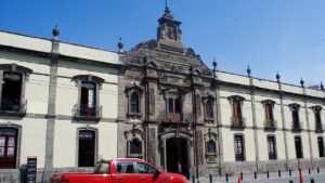 Nueva orden contra Rocha Cantú apunta a lavado de 3 mil mdp