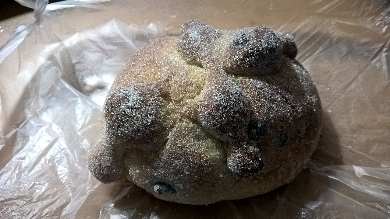 Pan de muerto con azúcar fotografiado por Armando.cc77 en octubre de 2017