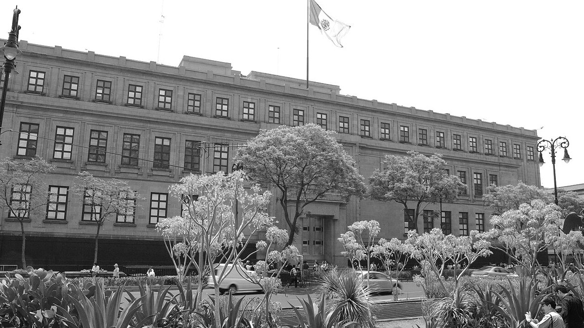 Fachada de la Suprema Corte de Justicia de la Nación en Ciudad de México, fotografía de archivo de 2011