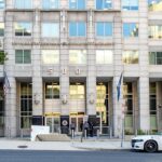Fachada de la sede del Servicio de Inmigración y Control de Aduanas de Estados Unidos