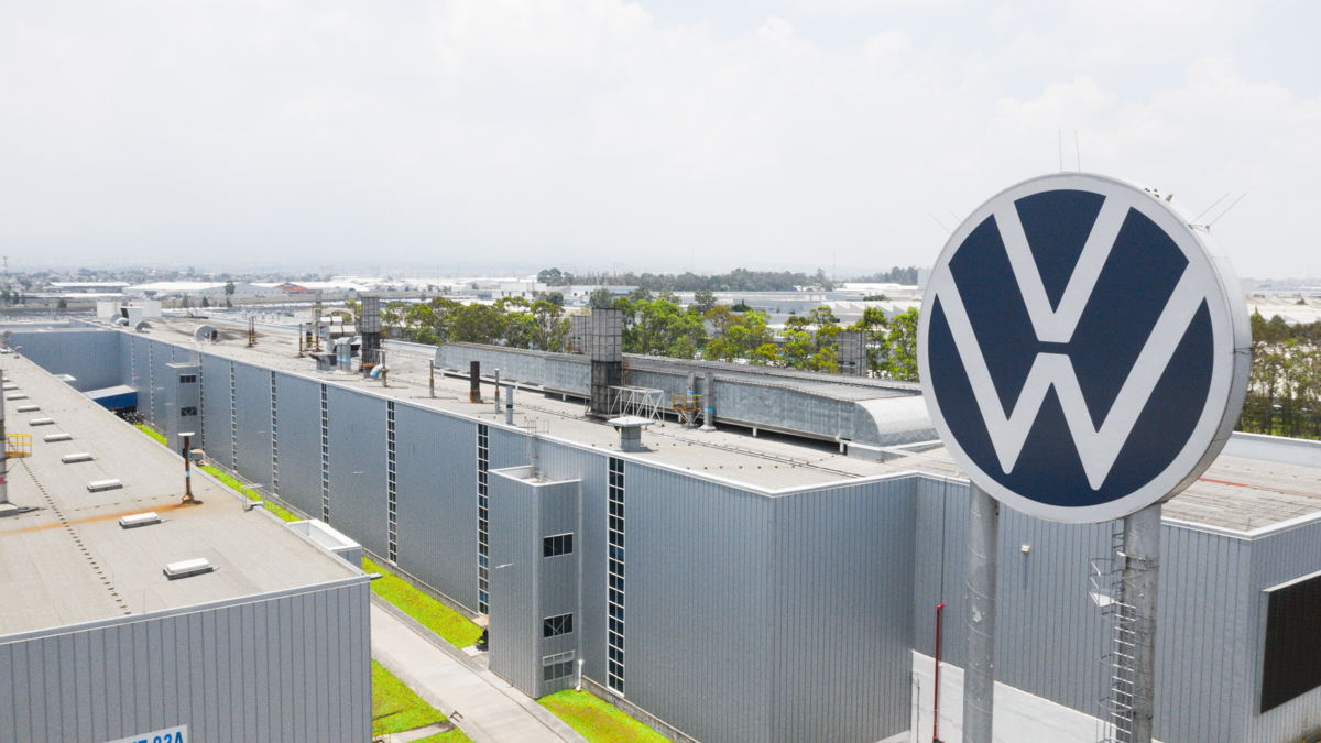 Planta de Volkswagen de México en Puebla donde sindicato y empresa alcanzaron un acuerdo salarial